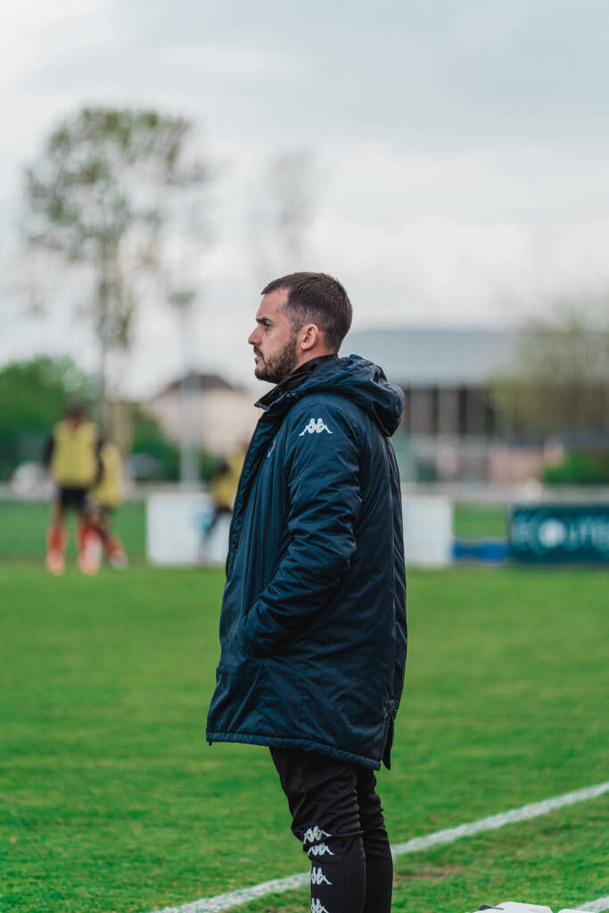 Après 2 saisons à la tête de notre équipe première, Corentin Bouchard quittera ses fonctions à la fin de la saison.